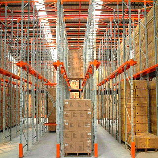 high quality Drive-In Pallet Racking for warehouse